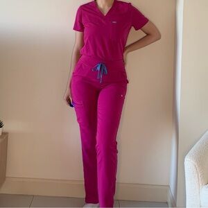 *Rare* Figs Scrub Pant🩷